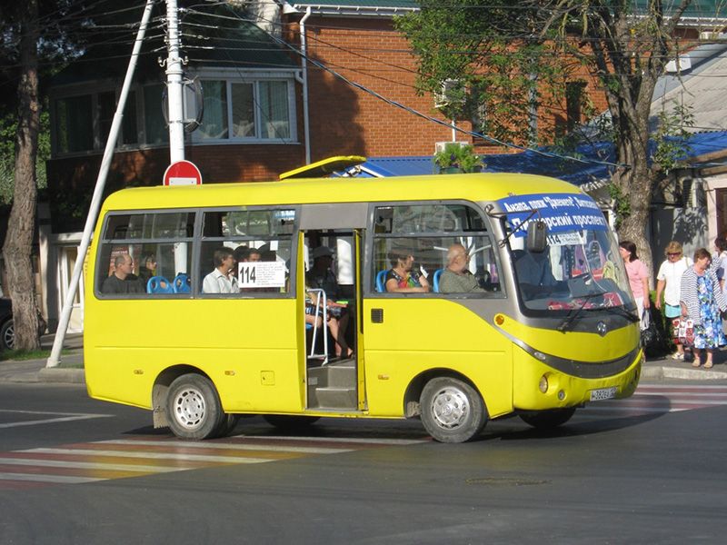 Автобус 114-го маршрута